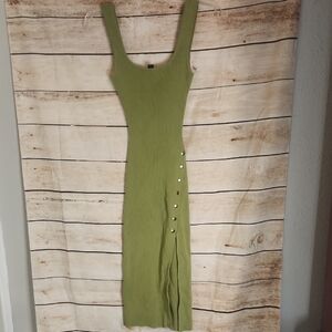 Windsor Olive Button-Detail Midi Dress